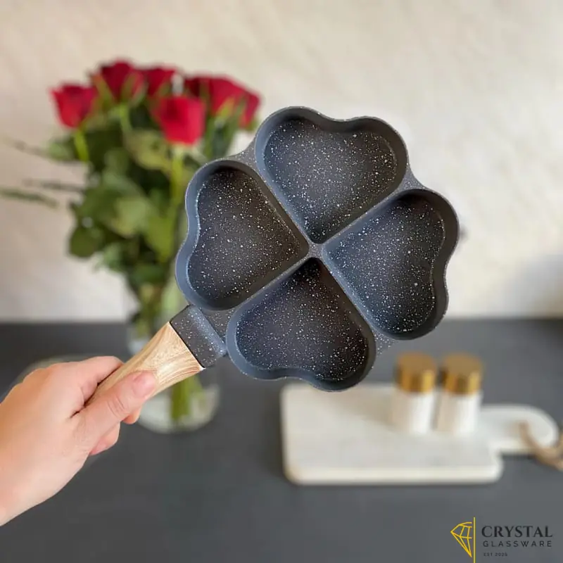  4 Slot Non Stick Frying Pan(Heart shape)